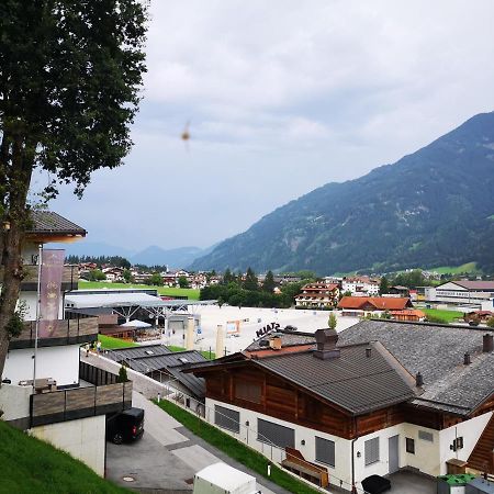 Haus Benedikta Appartement Kaltenbach Buitenkant foto